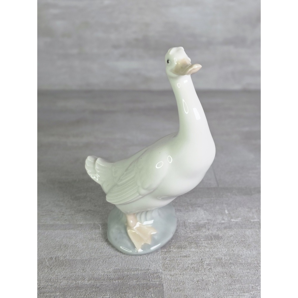Vintage Porcelain Little Duck NAO By LLADRO Retired Handcrafted In Spain